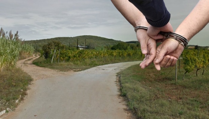 POTJERA U ROVINJU Muškarac bježao policiji na motoru s putnikom bez kacige VOZAČA ULOVILI NA BIJELOM PUTU PREMA LIMU